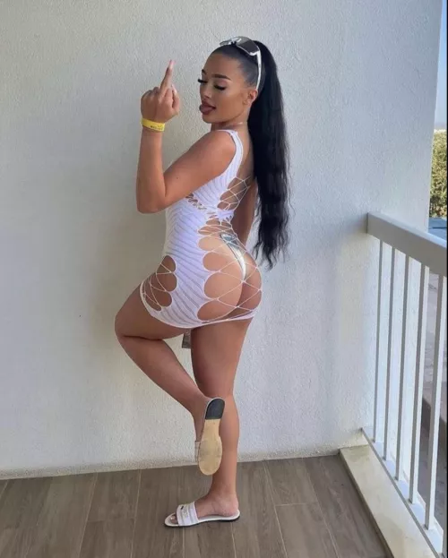 Holiday chav 🍑🔥