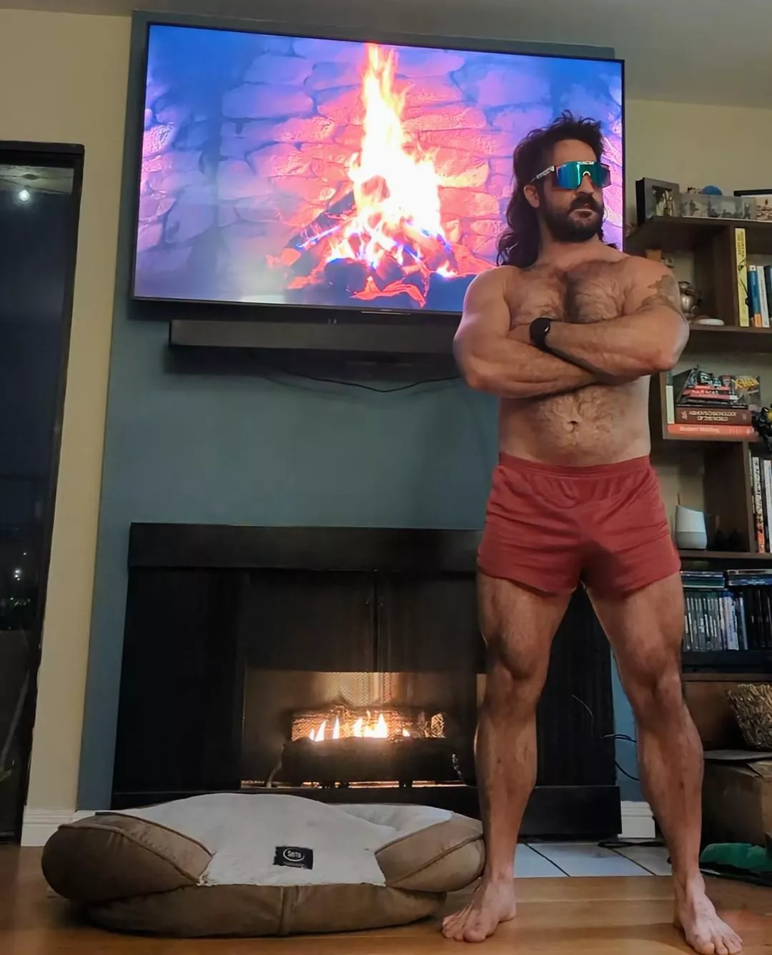 I'm back, here to keep you warm. (39m)