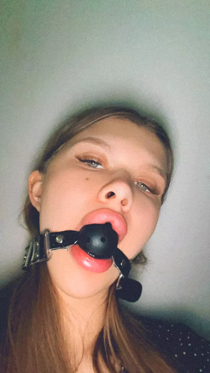 It helps me to keep my sperm receptacle open much wider