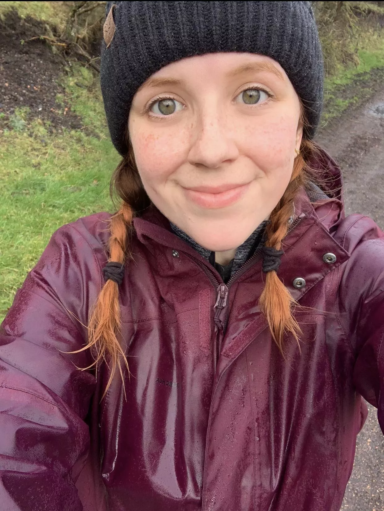 Let me take you hiking, I promise not to get us lost in the Scottish mountains 😂💕 [F]