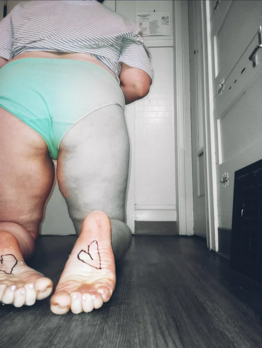 Sweaty feet after a workout 🌡️