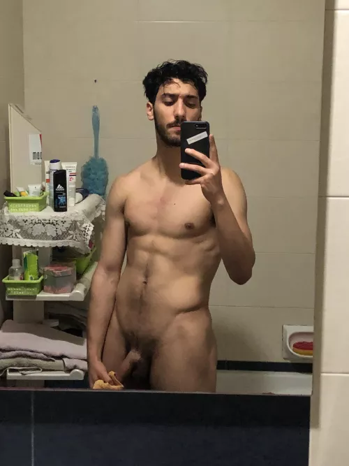 Can get it hard for you in a second