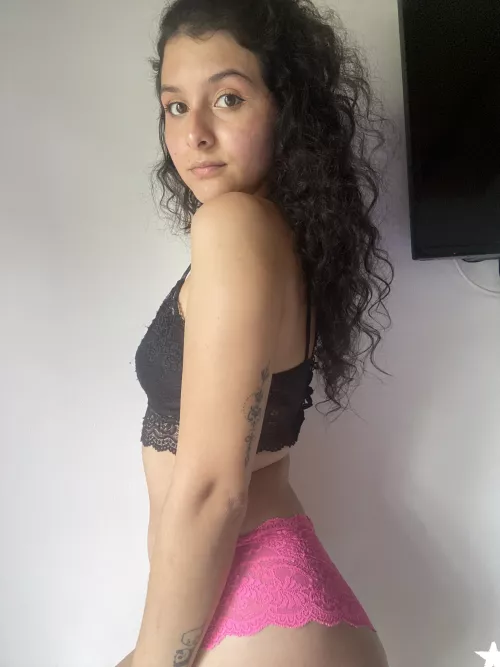 Can you handle a dirty latina? 😈 [F]