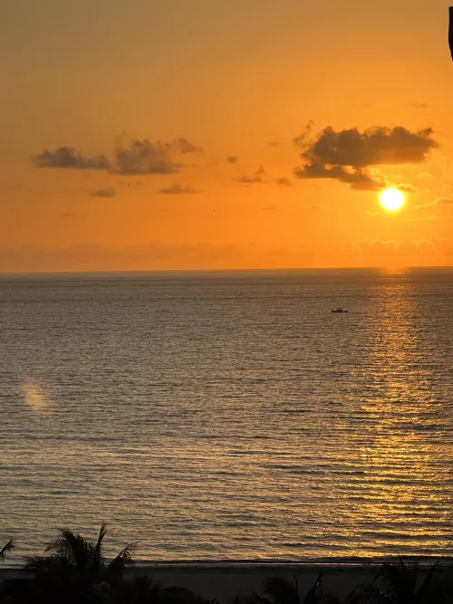 Good night people 🧡