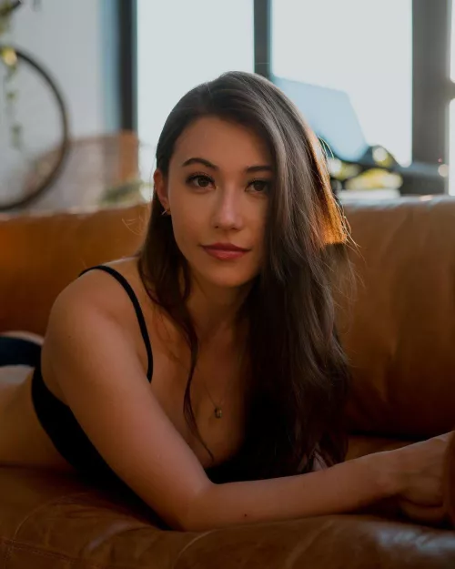 Japanese / German - Sasha Emiri