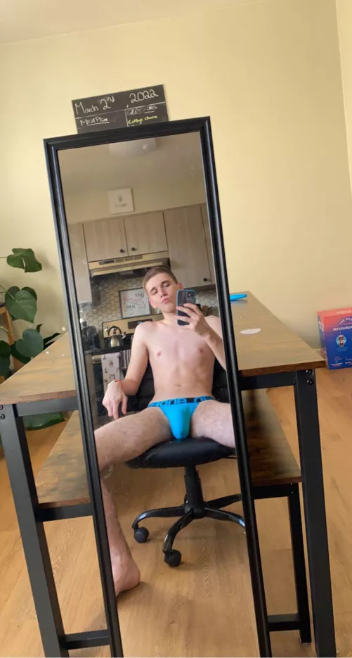 Straight but love wearing jocks. let’s chat about it