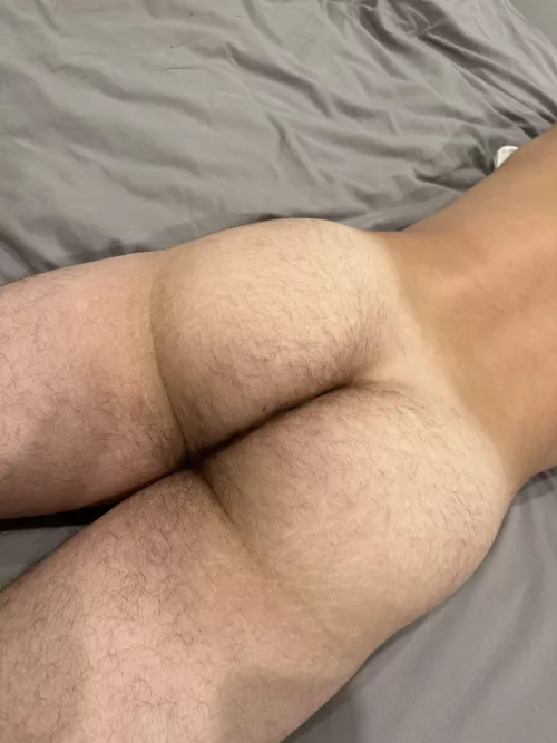 To shave or not to shave, that is the question 🧐