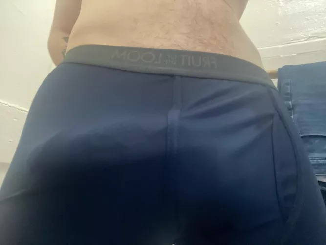 22 m hmu to see whats under @cooldown477