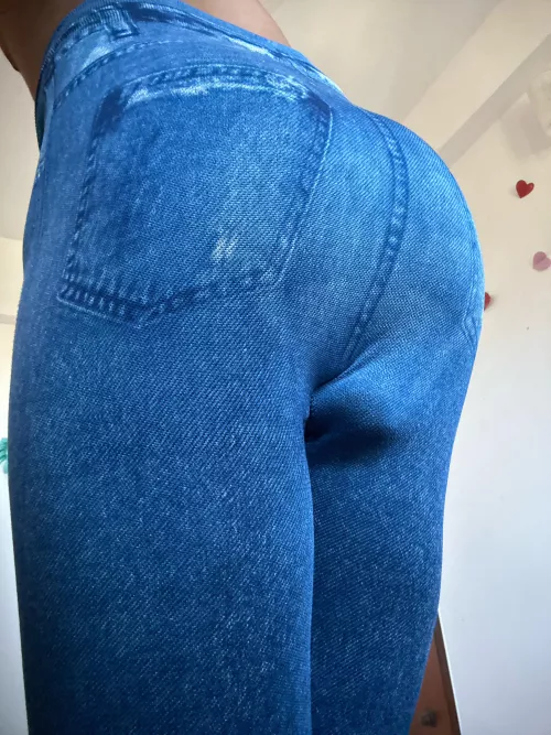 23 for all beautiful sissies 🫦🍑👅