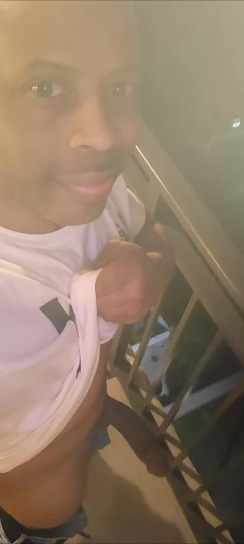 A new meaning to hanging out?