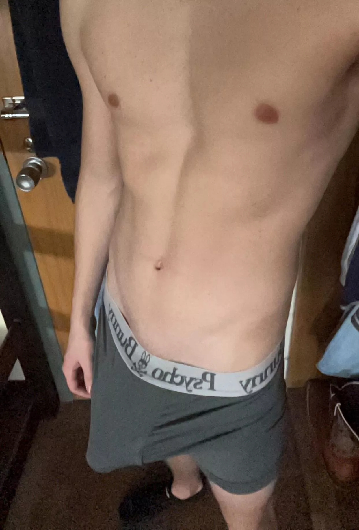 amazed this underwear can hold back 8in