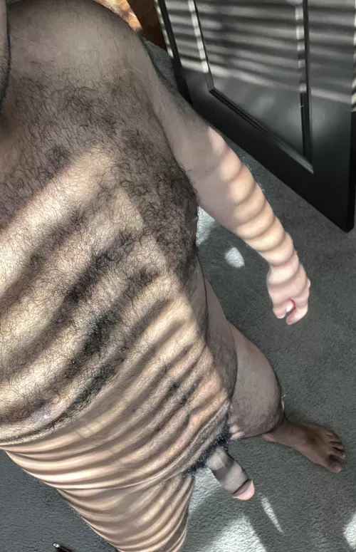 Been a while, hope you guys missed this sun kissed bod