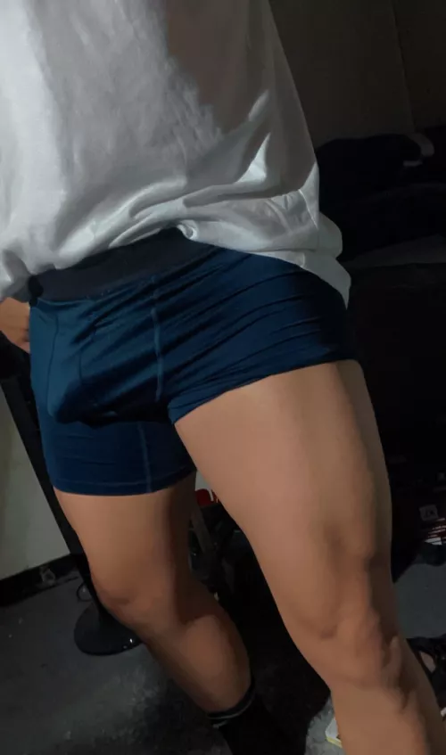 Been workin on my chicken legs lol