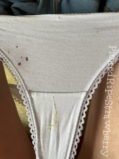 Bikini wax evidence just a few hours in 🤭🤦‍♀️