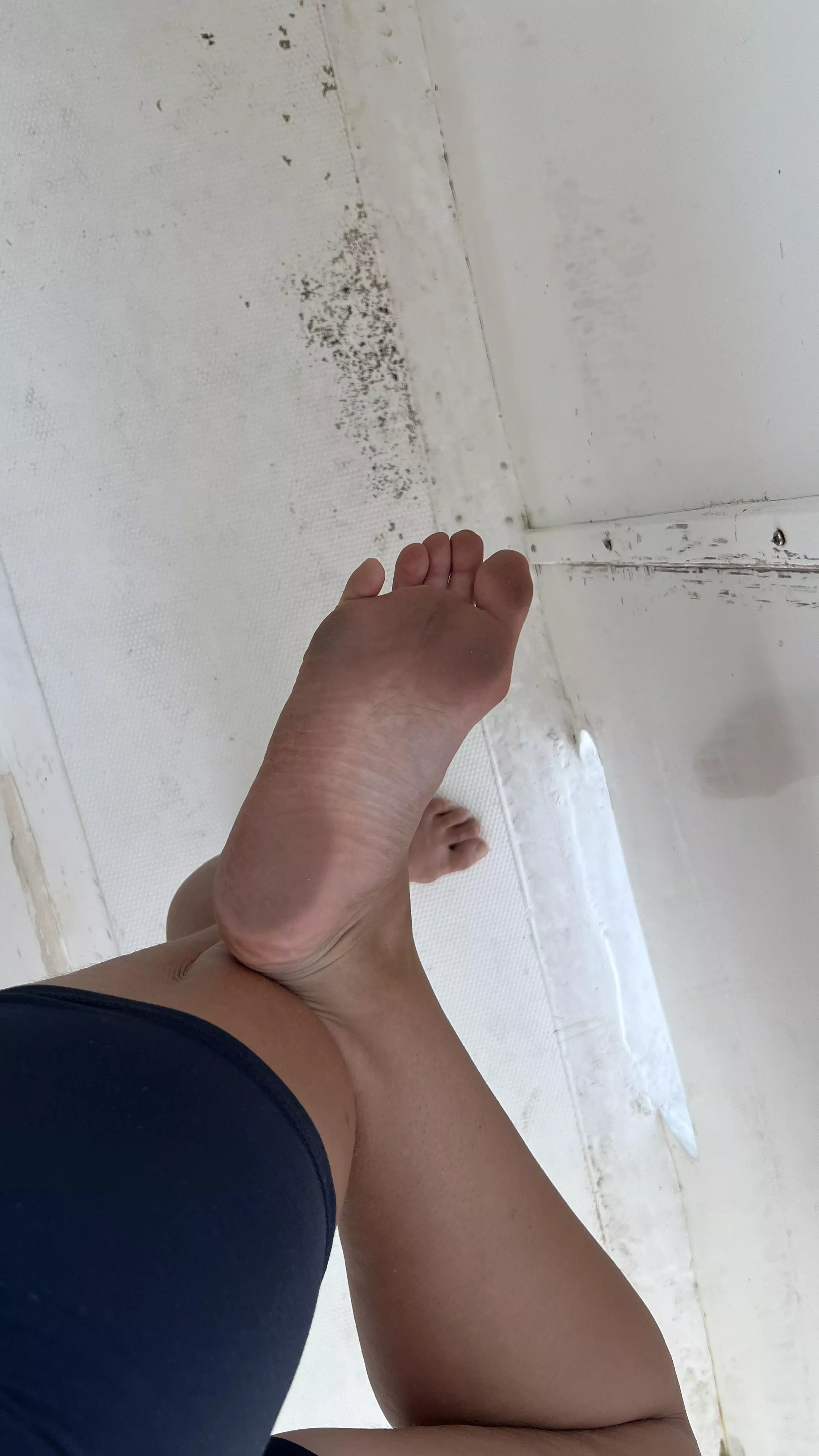 Can i put my dirty sole on your face and rub it ? #dirtysoles