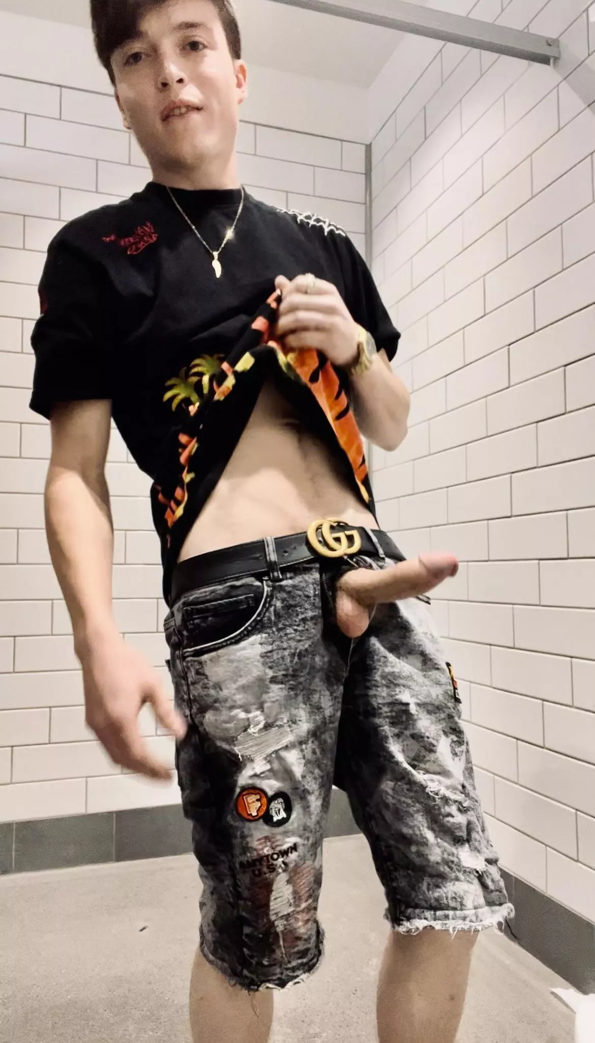 Changing room selfie