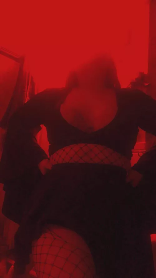 *Deftones plays in background