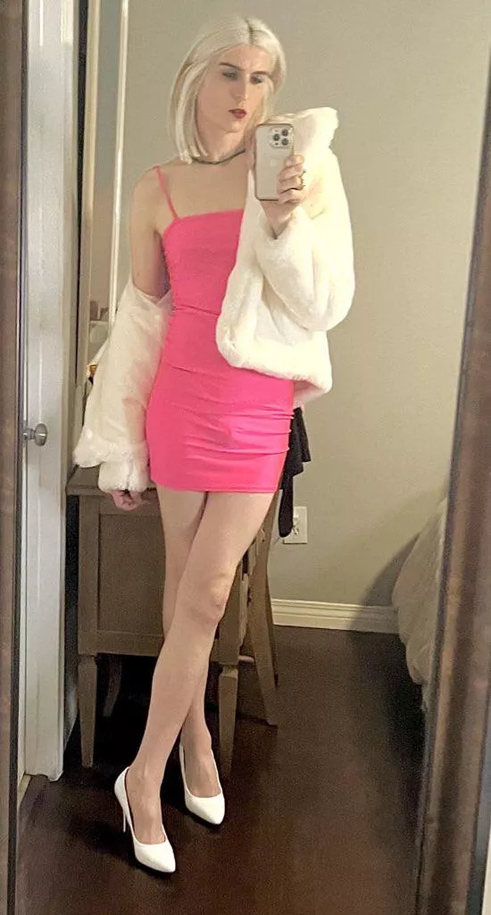Do you like my dress?
