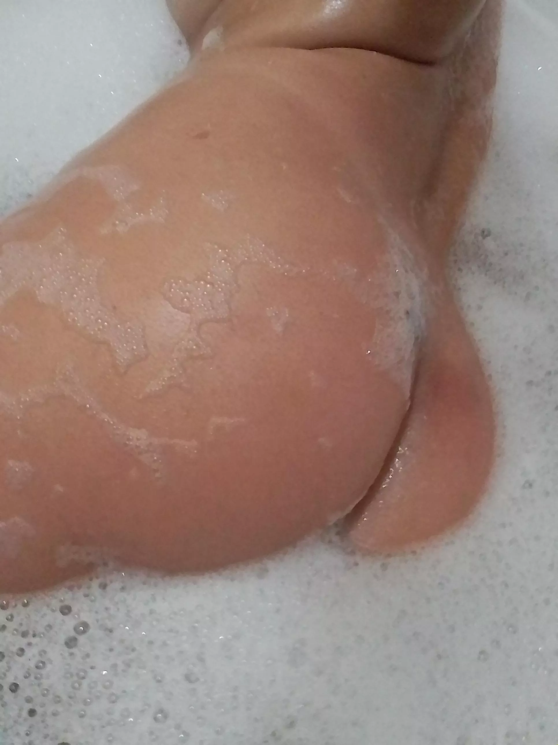 Good morning... let's go take a shower together....