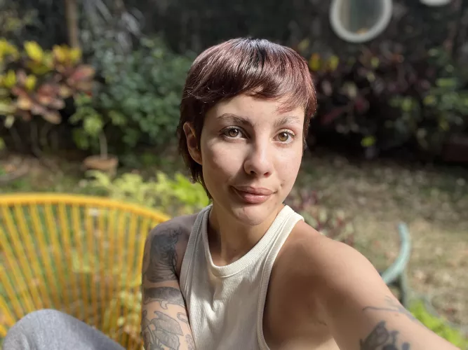 happy trans visibility day 🫶🏼 thanks for making me feel hot in all my gender expressions hehe 🤍