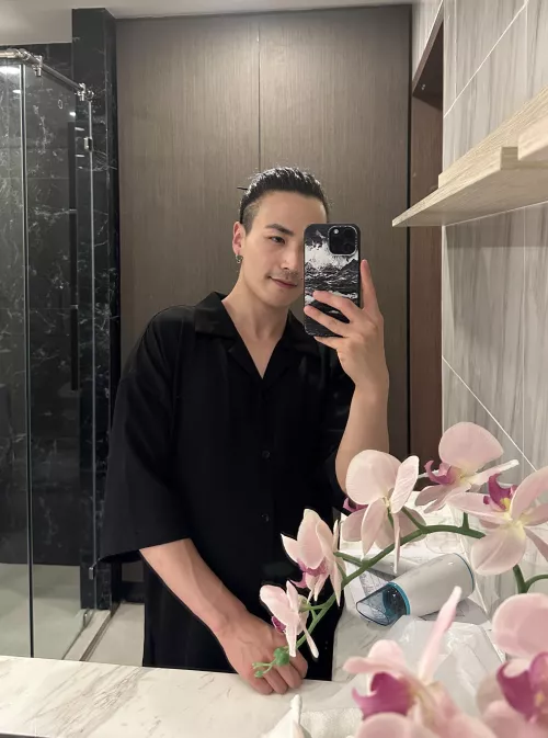 Happy weekend! (Almost) 🤩