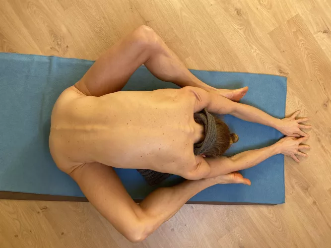 Hope you’re having a great Thursday! Don’t forget to stretch