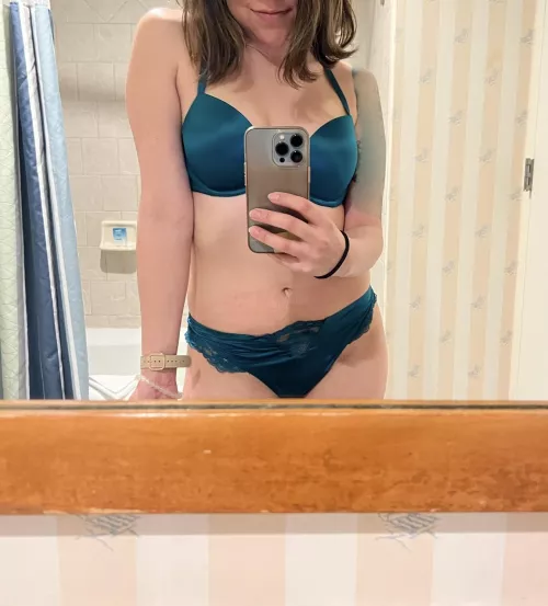 Hubby isn’t anywhere near this hotel room