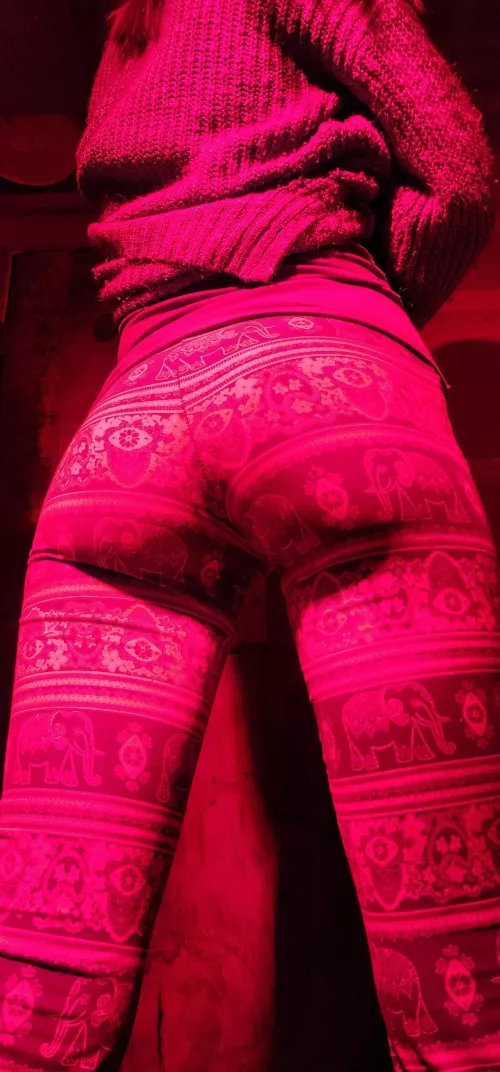 I think these showcase my ass well! 😈