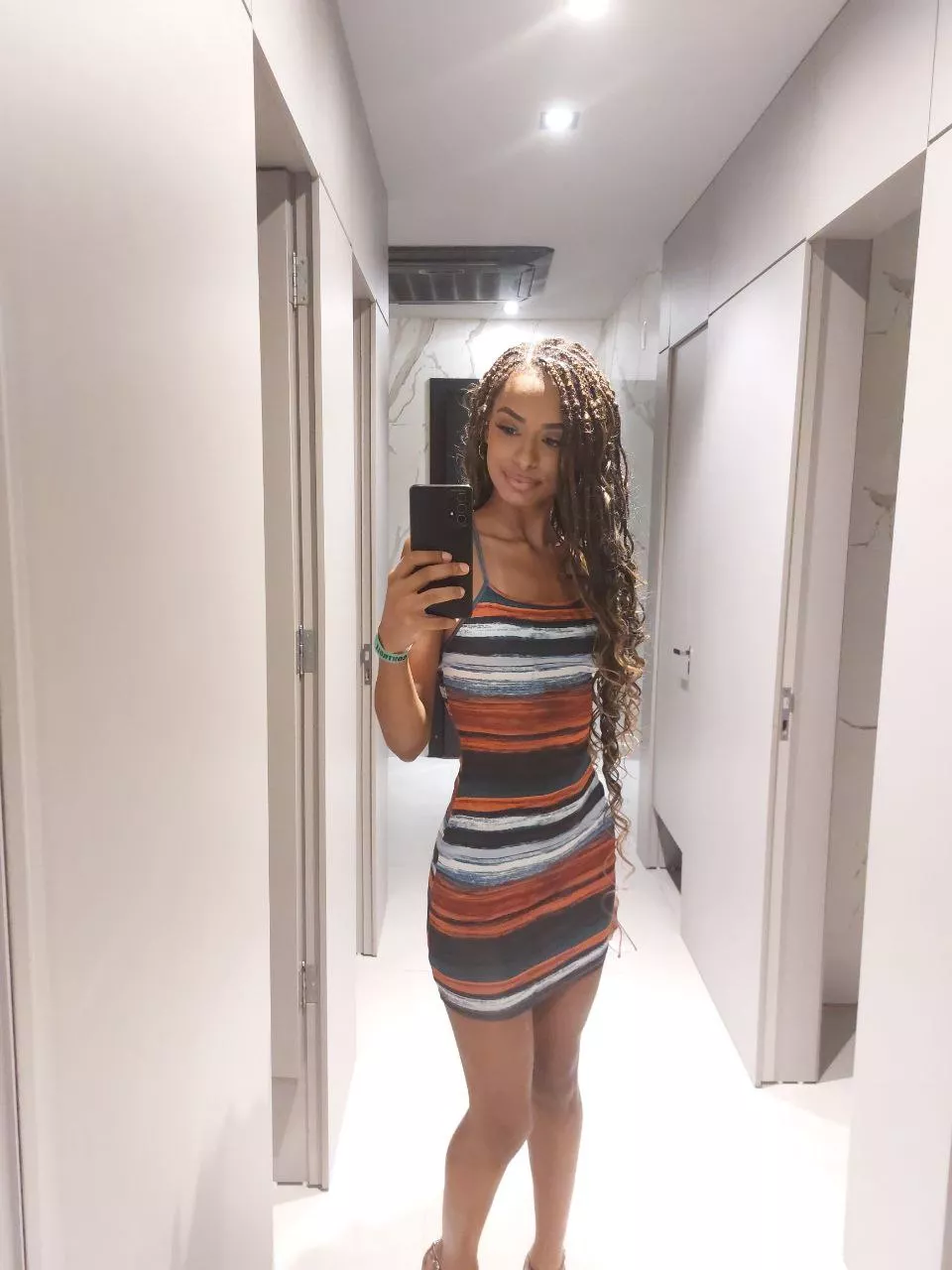 I'm the kind of woman who can make you believe in magic.