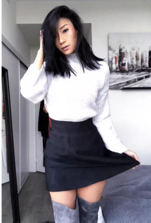 Is there anything she doesn’t look good in?