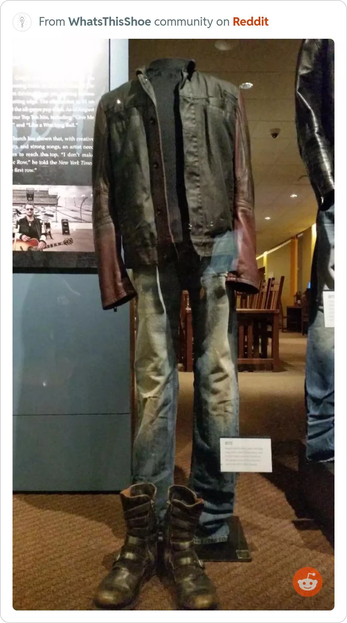 It’s an old photo, but can someone help me ID these boots? Or find something comparable? Thanks.