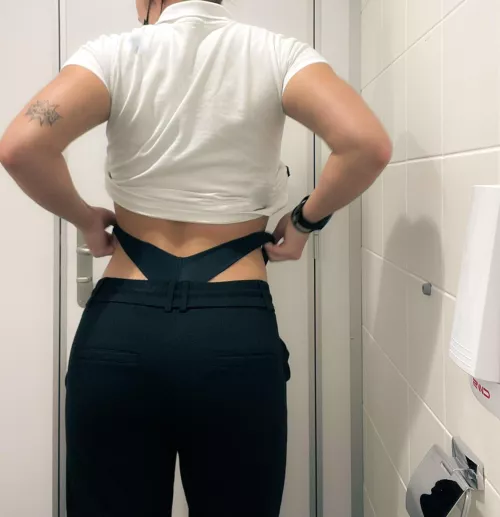 Just a casual friday whaletail at work