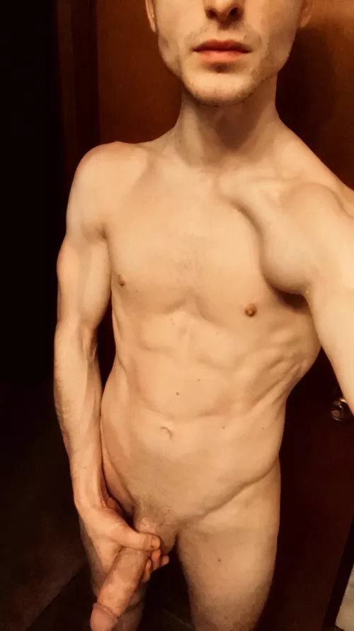 M26 It(DatV) keeps pulling your eyes down