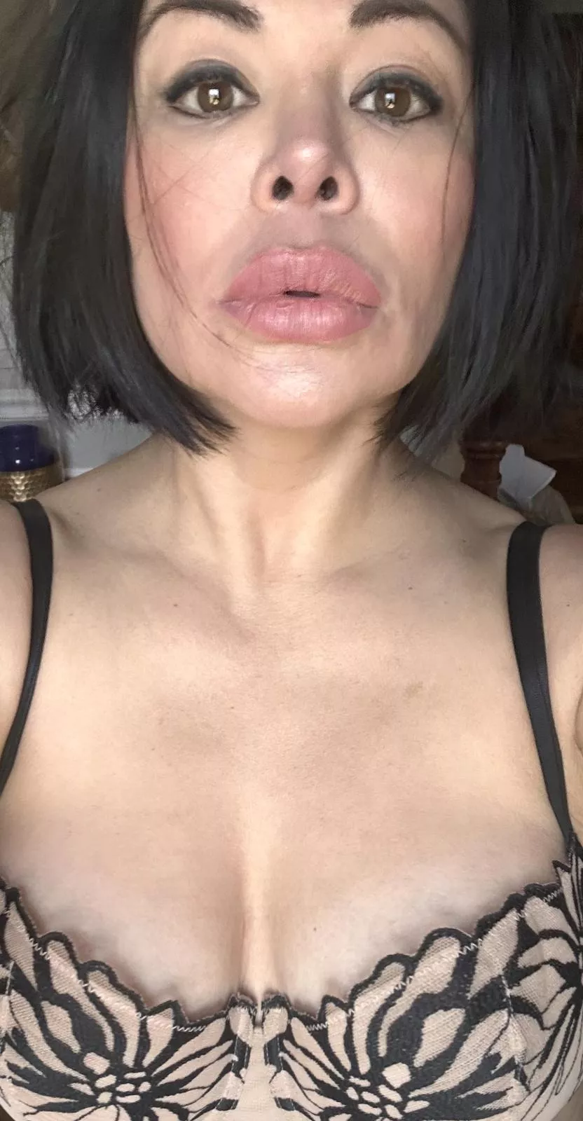 Morning glow, haven't selected an outfit yet!