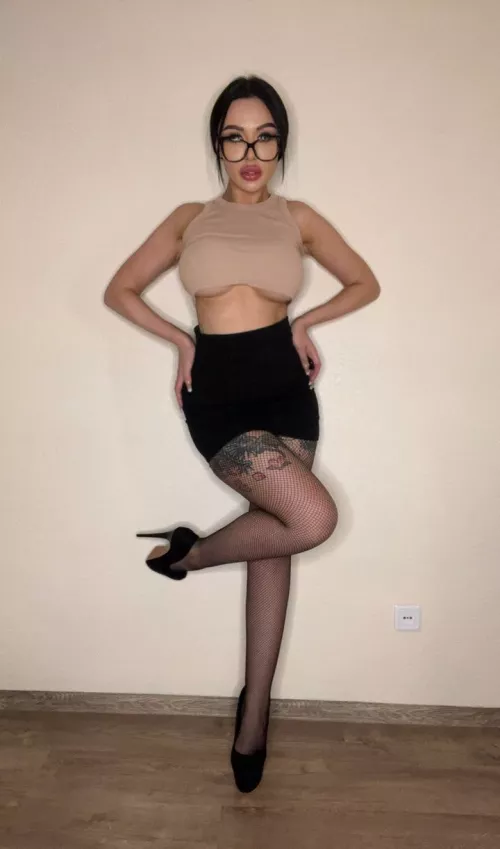 Ready to discuss our tasks under your desk