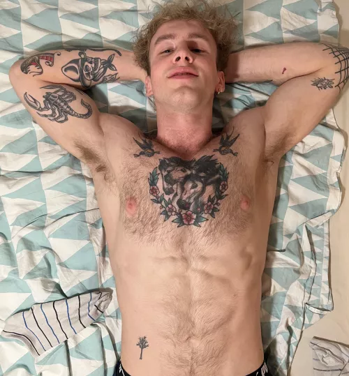 Show me what that tongue can do