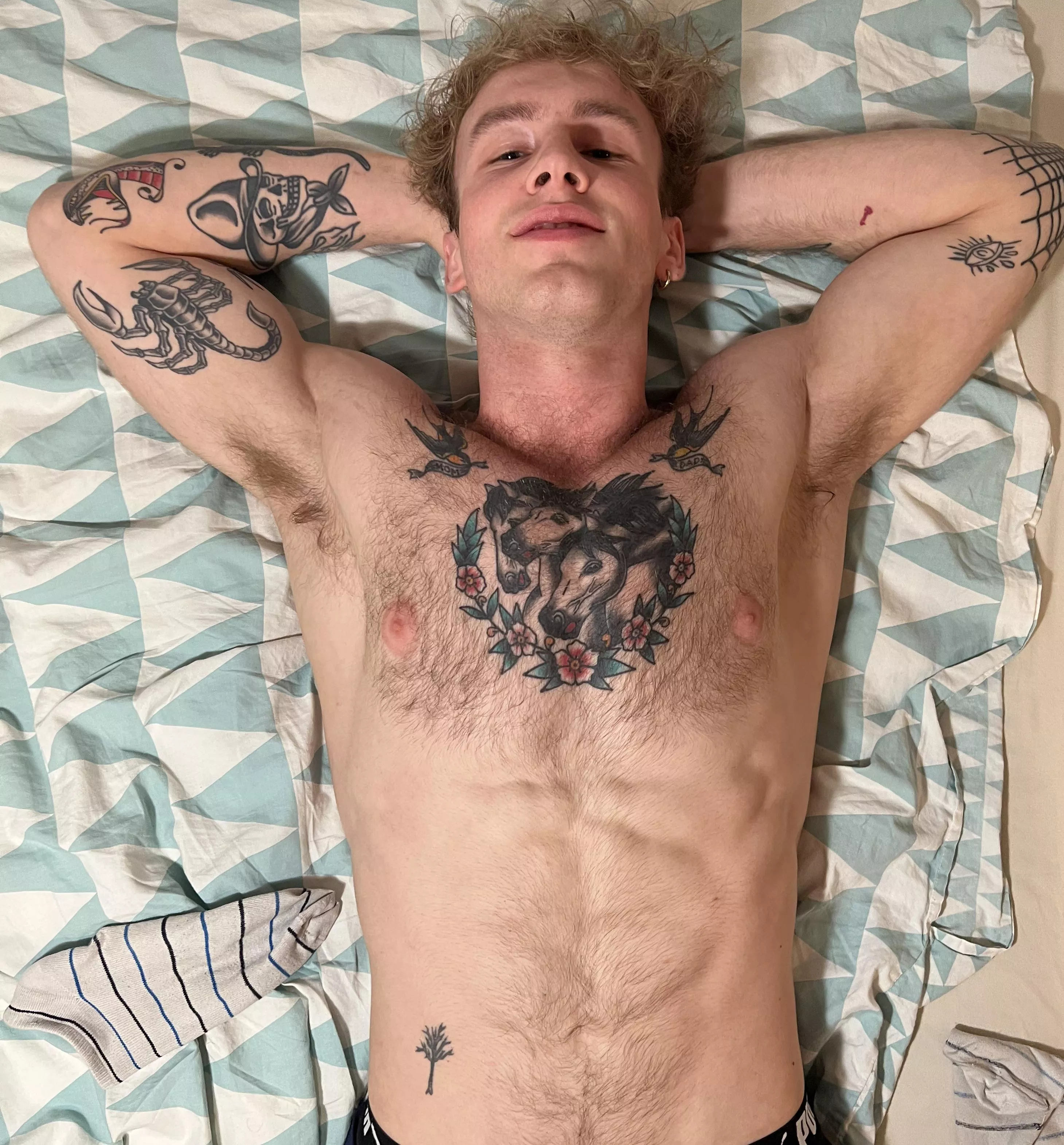 Show me what that tongue can do