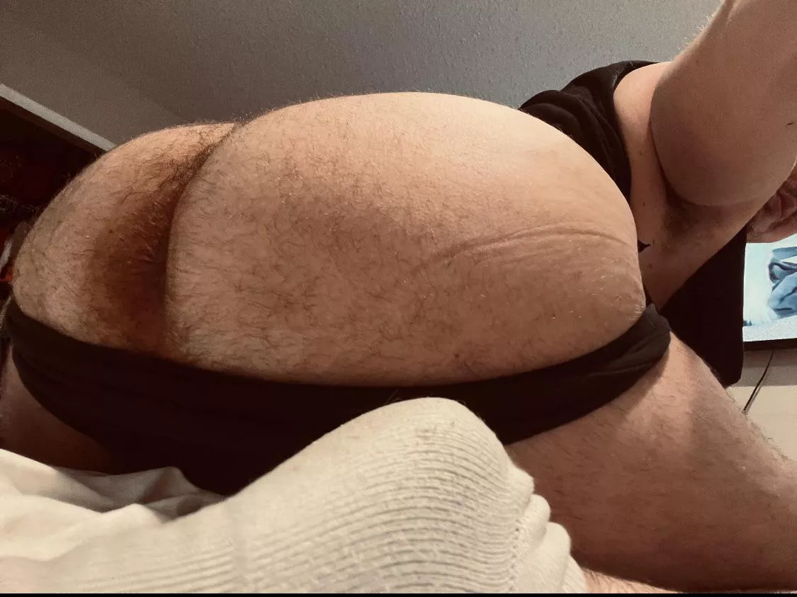 Thick bottom dude