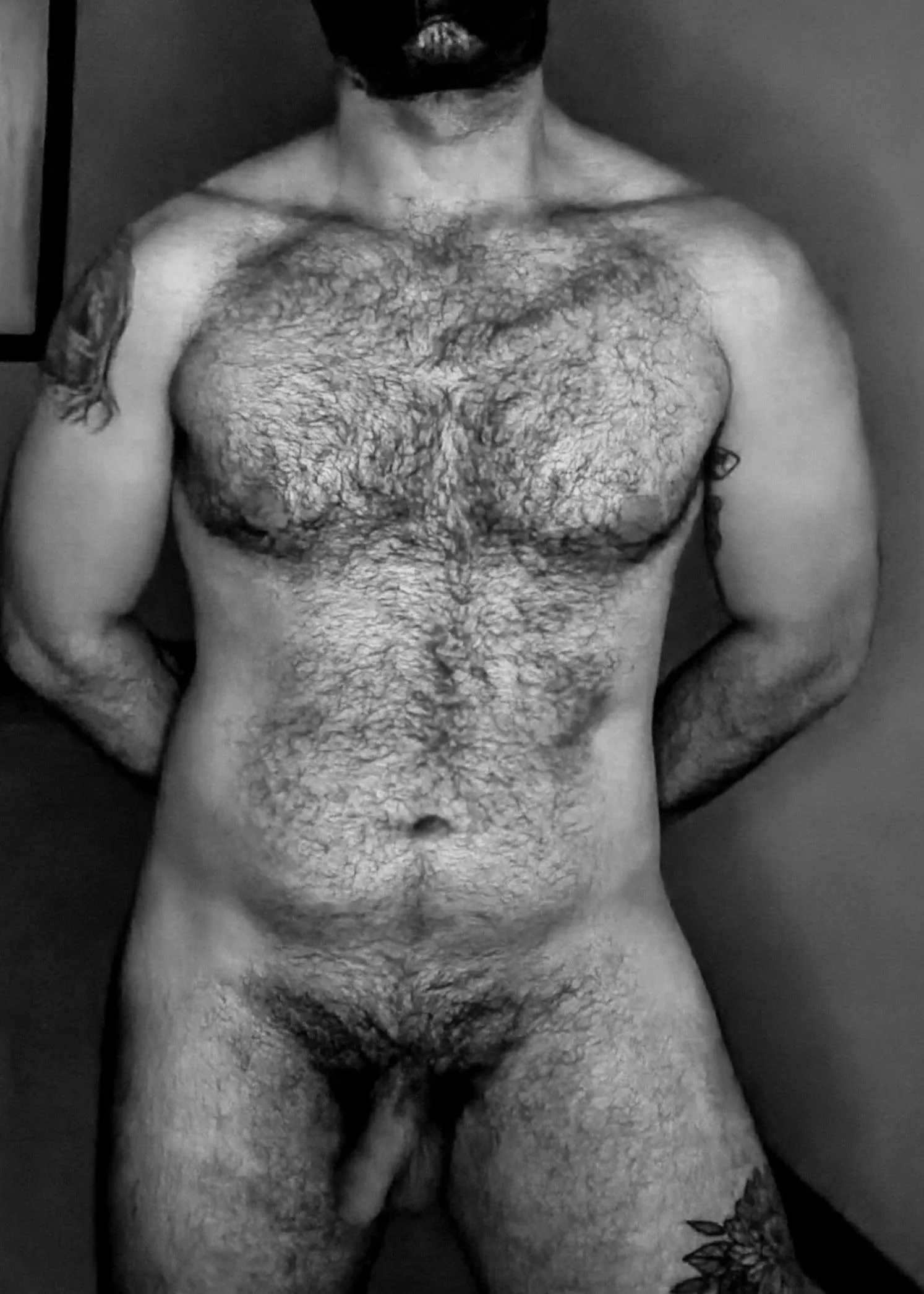 This pup is really bad in the dark 😈