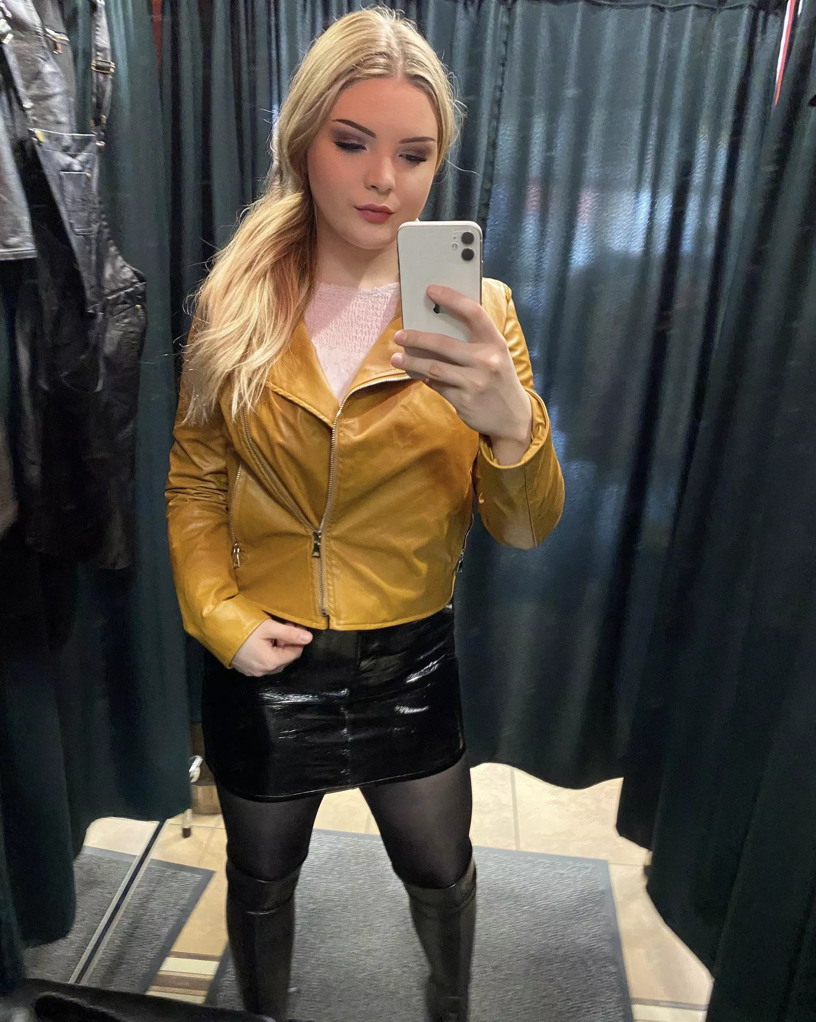 Tits in the park, I was not noticed