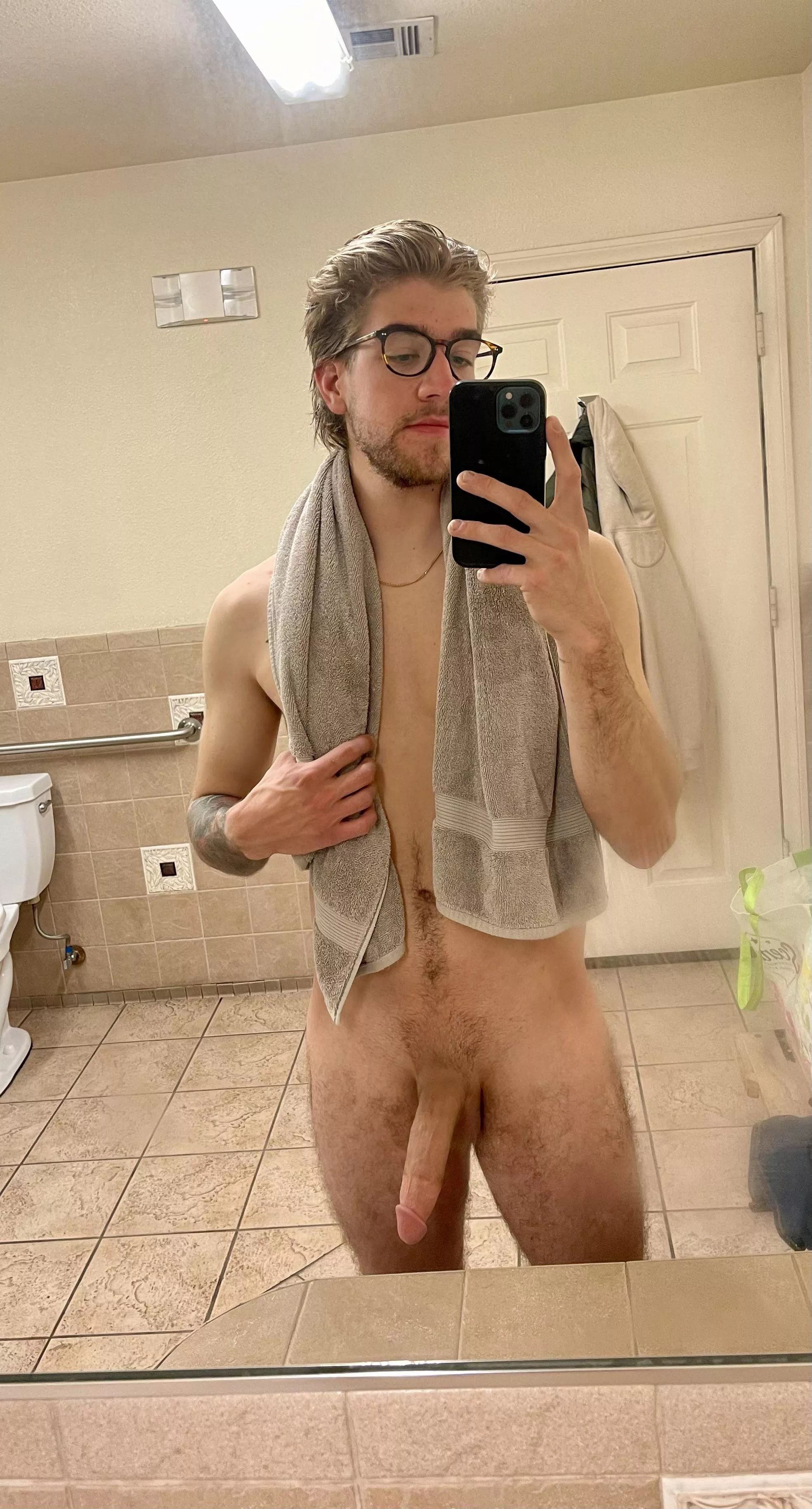 Wanna come join me in the shower? 😈😏