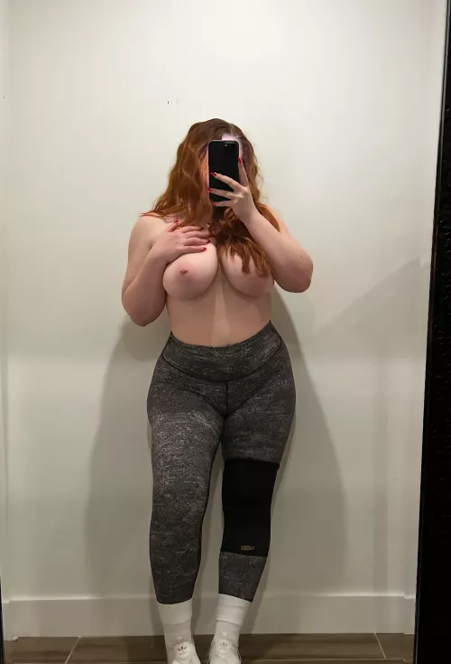 Where I’ve been hiding lately, the gym 🤍 [f]