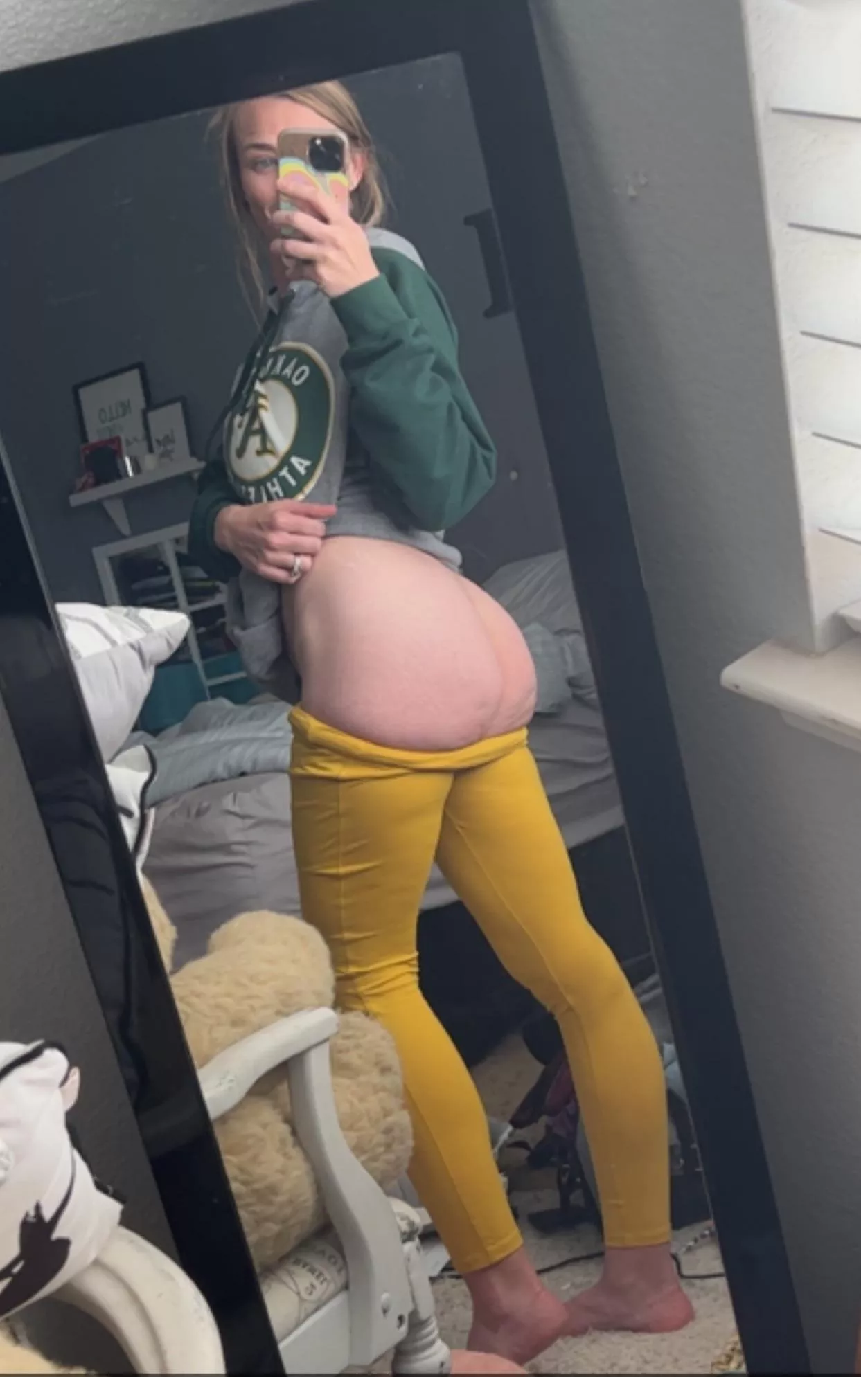 Who doesn’t like a good mound 😌 Let’s go A’s!