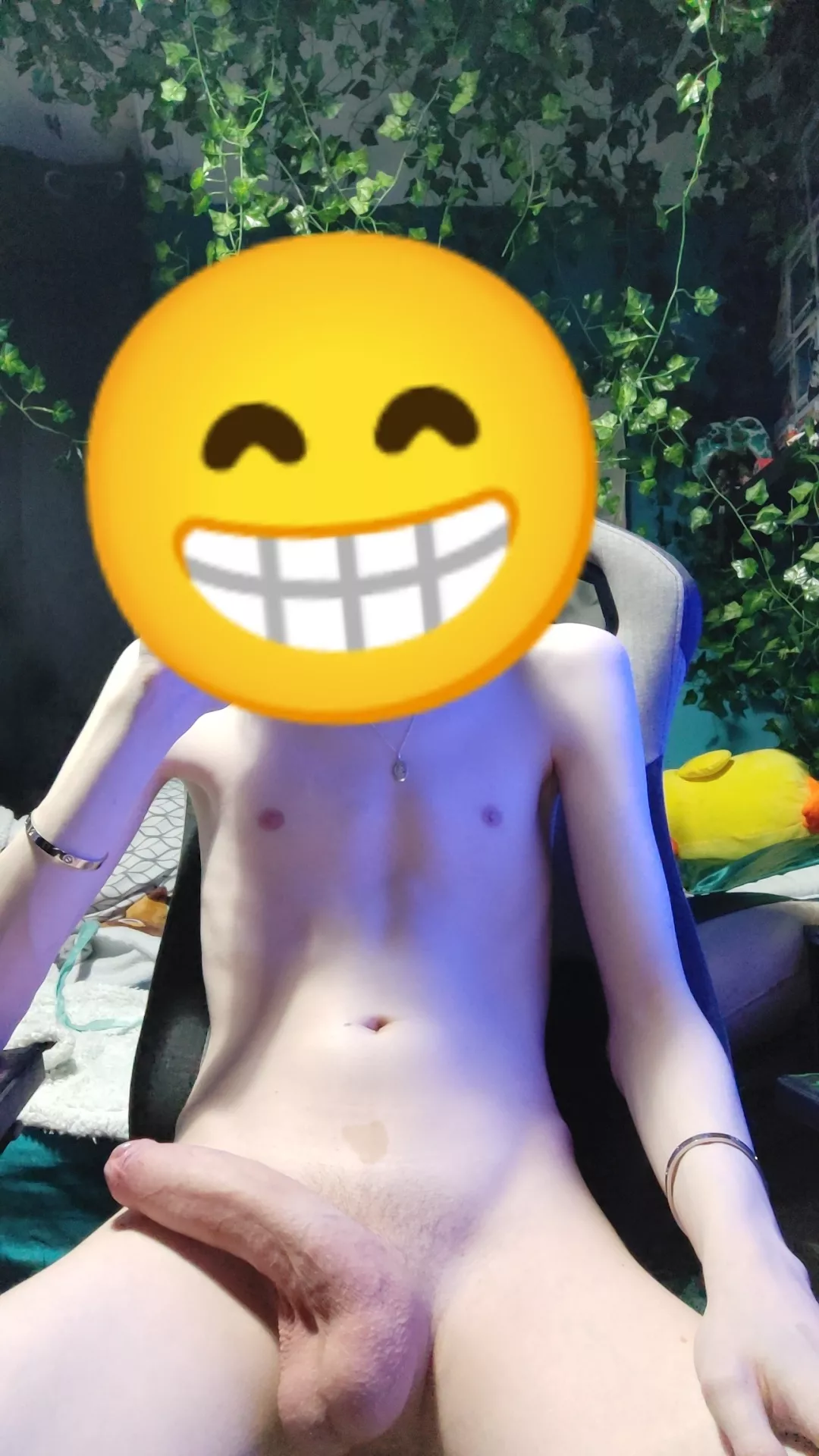 Who wants this big dick? ;)