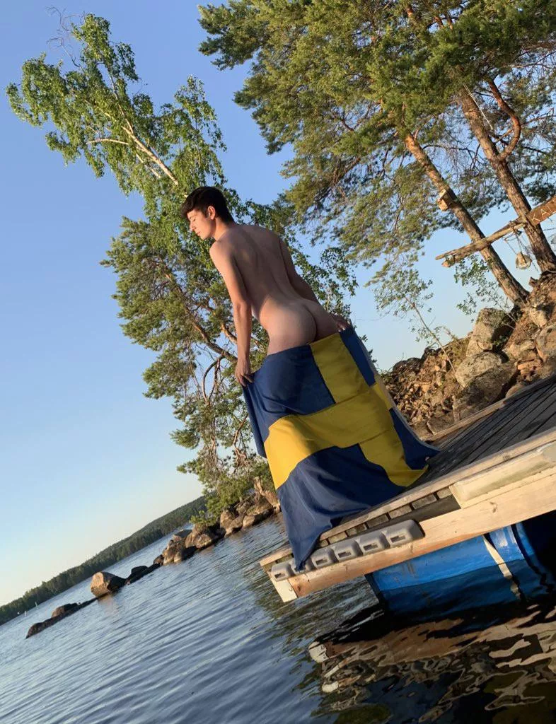 Would you like to visit Sweden this summer? 🇸🇪🍑