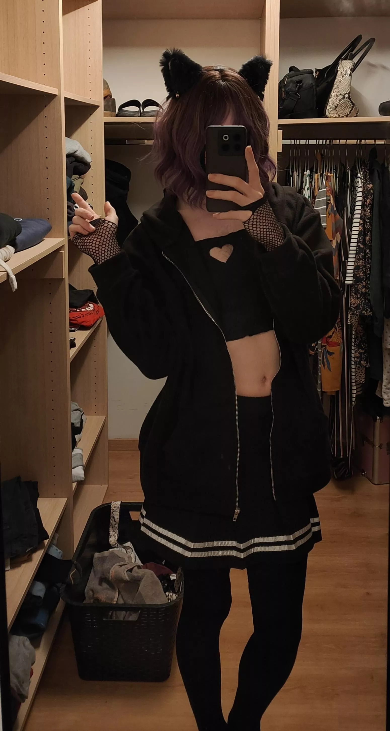 Yeah. I stole your hoody hihi