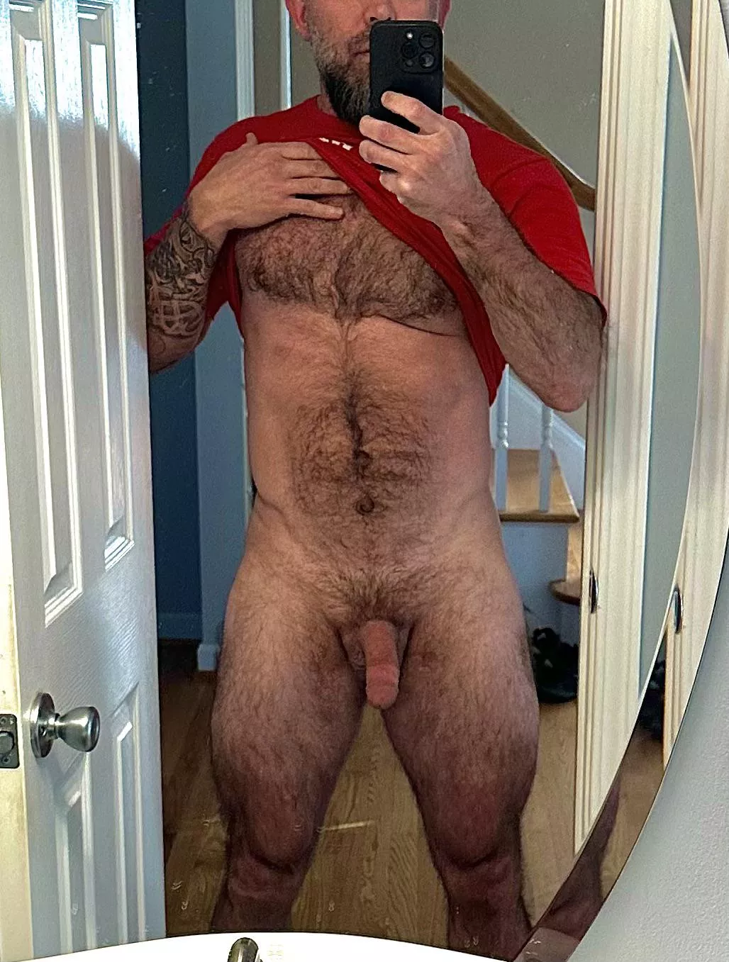 You see your best friends dad at the gym, you gonna ask for a spot(46)