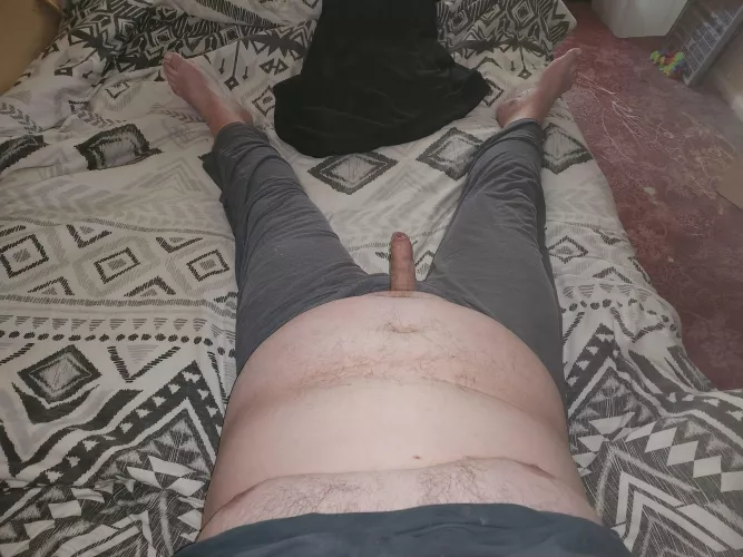 31m been out all morning, wanna help me relax?