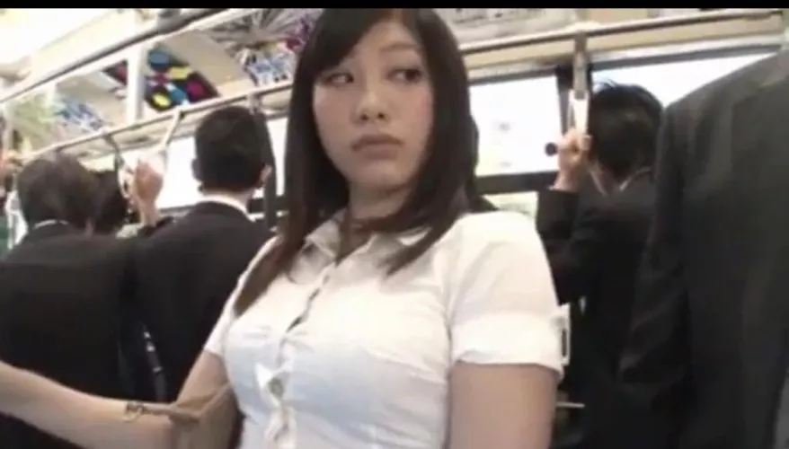 Anyone have code? Her name is Akari Hoshino