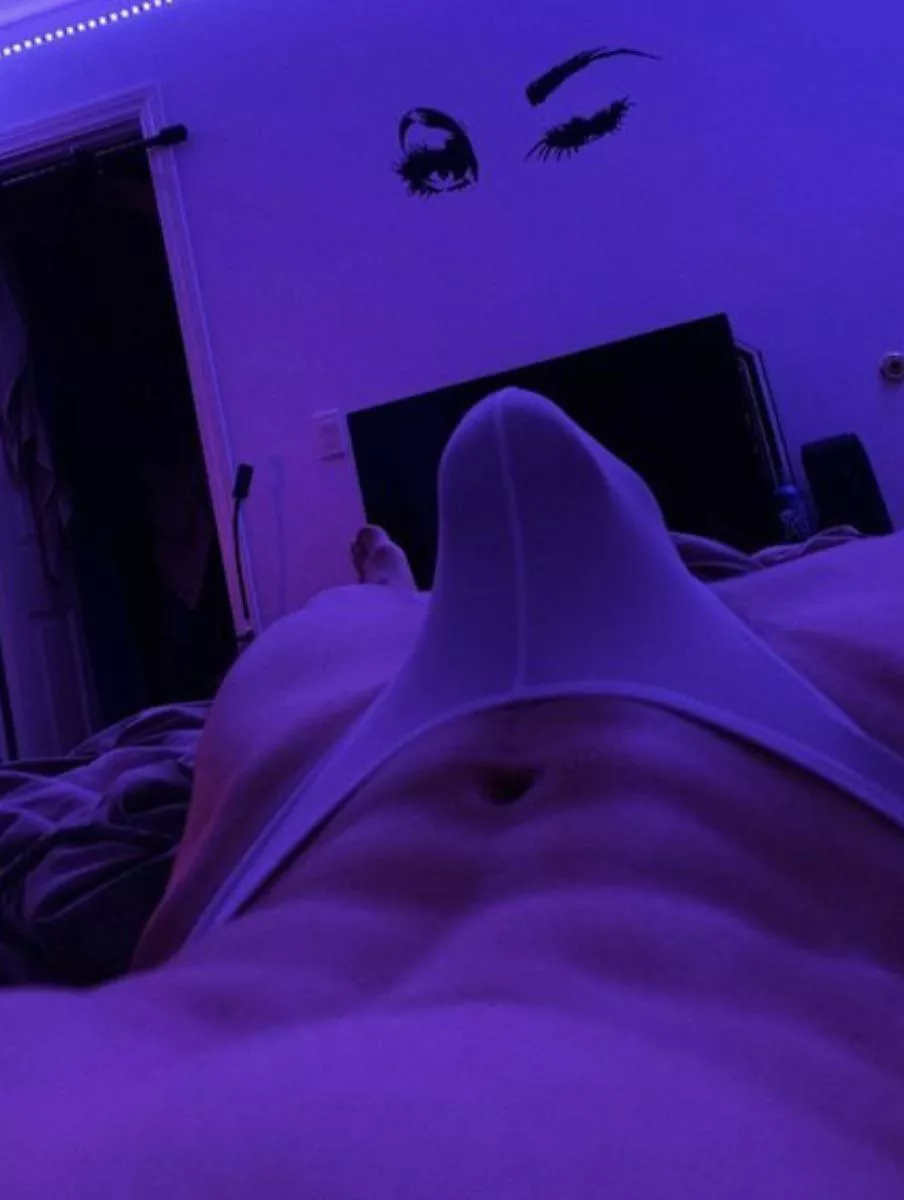 Bulge fetish anyone ?